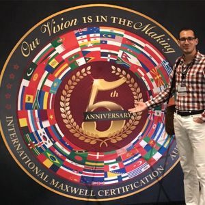 Meet your Posher, Curtis